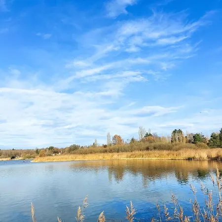 別荘 Lovely In With Wifi Langatte