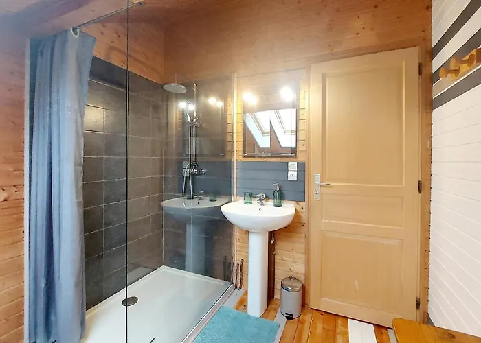 Lovely In With Wifi Дом отдыха